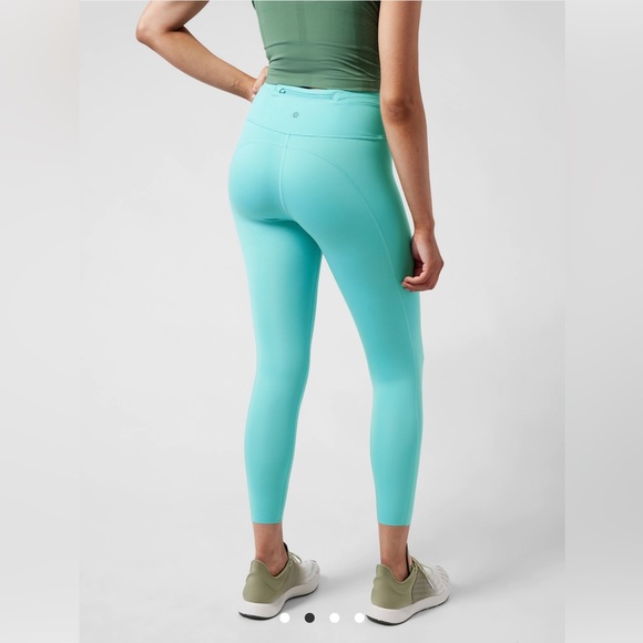 Athleta Accelerate 7/8ths tight - Picture 3 of 3